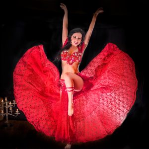 Belly_dance_red_costume