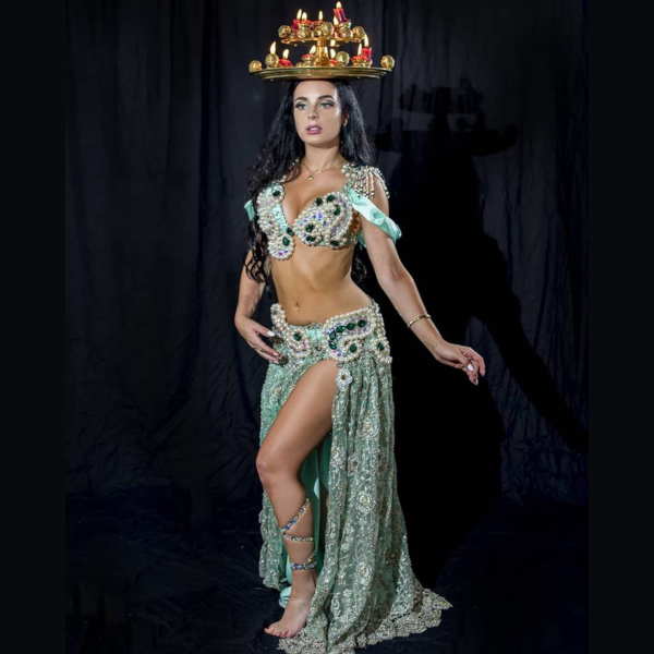 Belly_dance_mint_costume